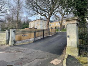 BV Comfy Spacious 3 Bedroom TownHouse At One Cliff Oak Leeds Perfect For Contractors